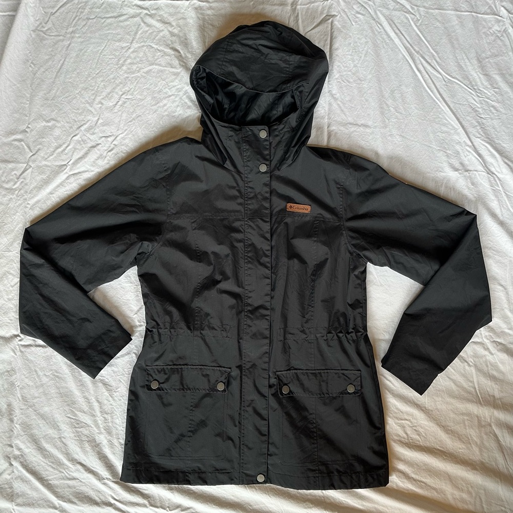 Columbia Women’s Small Wind Shell Jacket Zip Up